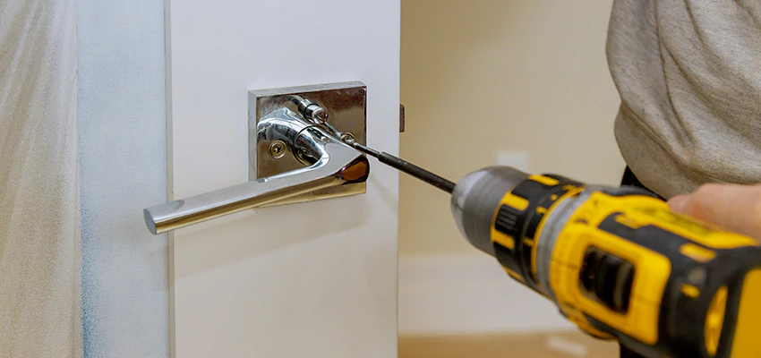 After-hours Locksmith  For Lock Troubleshooting in Westlake Village, California